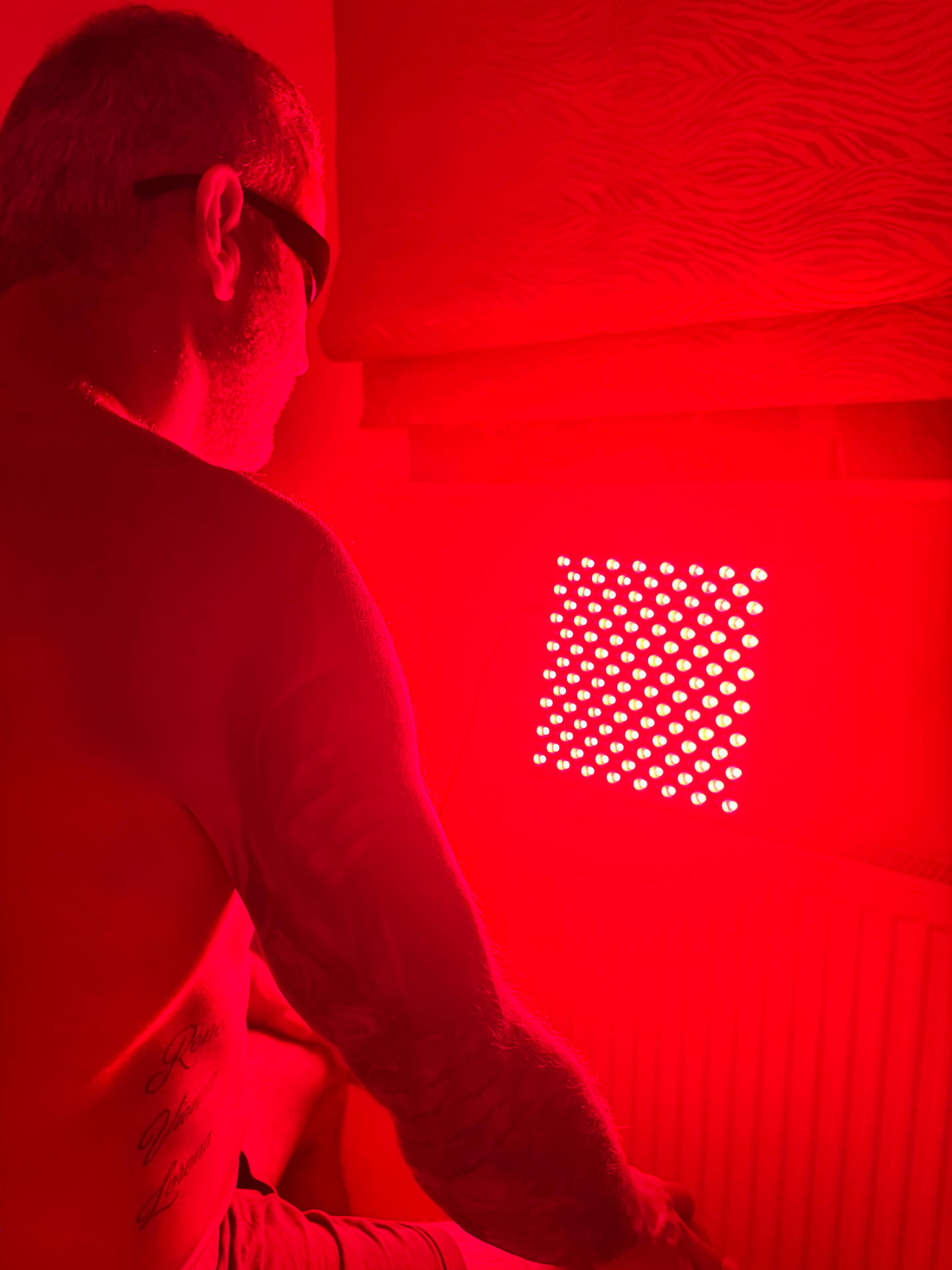 Unlocking Wellness: The Synergy of Fasting and Red Light Therapy